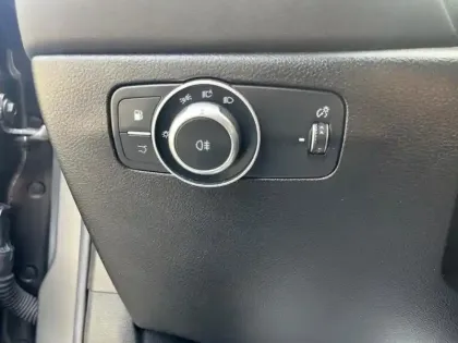 Photo 11 Alfa Romeo Tonale  1.3 PHEV 280ch Edizione Speciale AT6 e-Q4