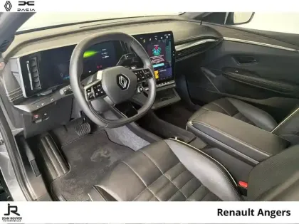 Photo 14 Renault Megane  E-Tech Electric EV60 220ch Iconic super charge -C