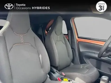 Photo 5 Toyota Aygo X  116h Graphic