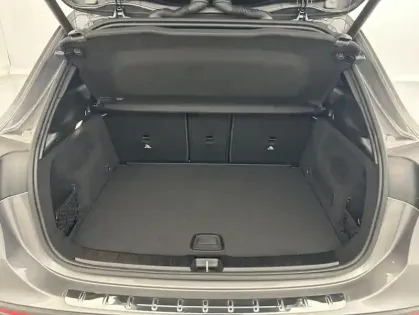 Photo 17 Mercedes GLA 200 7G-DCT AMG Line 5p