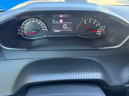 Photo 9 Peugeot 208  PureTech 100 S&S BVM6
