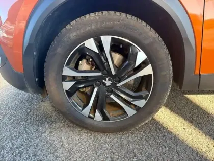 Photo 12 Peugeot 2008  Electrique 136 ch