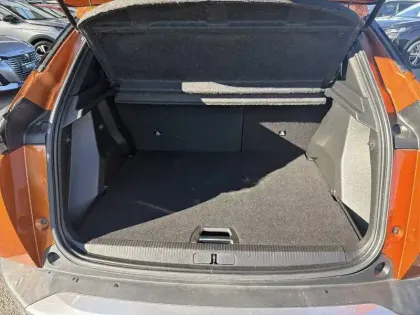 Photo 5 Peugeot 2008  Electrique 136 ch
