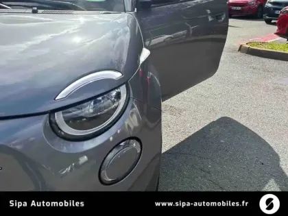 Photo 43 Fiat 500  e 118 ch