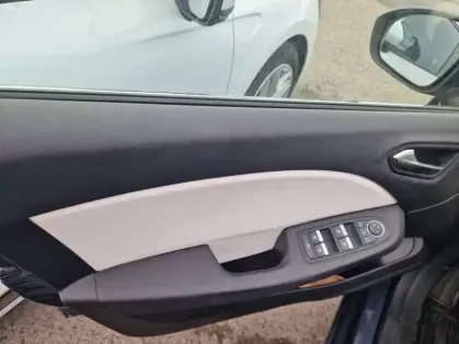 Photo 7 Renault Clio  E-Tech 140