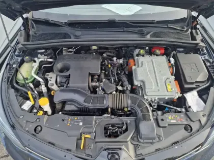 Photo 17 Renault Clio  E-Tech 140