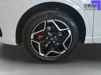 Photo 12 Ford Kuga  2.5 Duratec 180 ch FlexiFuel FHEV E85 Powershift