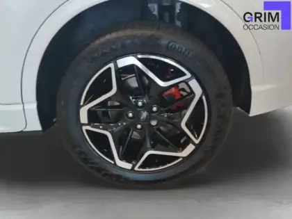 Photo 15 Ford Kuga  2.5 Duratec 180 ch FlexiFuel FHEV E85 Powershift