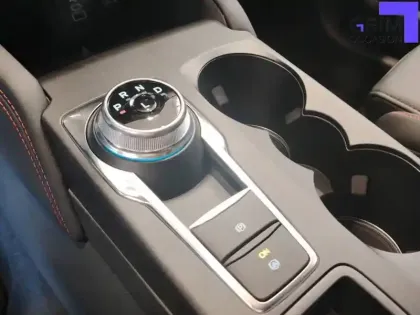 Photo 9 Ford Kuga  2.5 Duratec 180 ch FlexiFuel FHEV E85 Powershift