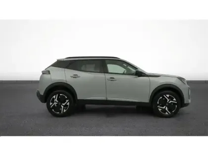 Photo 9 Peugeot 2008  Hybrid 136 e-DCS6