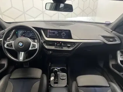 Photo 10 BMW Serie 1 M135i xDrive 306 ch BVA8