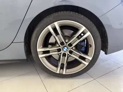 Photo 13 BMW Serie 1 M135i xDrive 306 ch BVA8