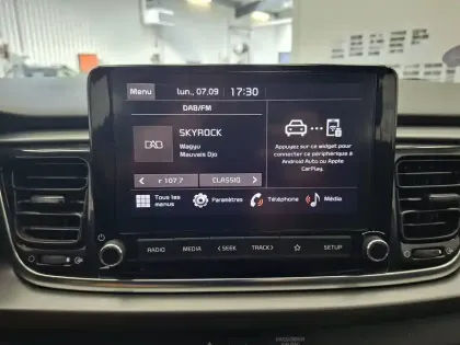 Photo 20 Kia Rio  1.0 T-GDi 100 ch BVM6