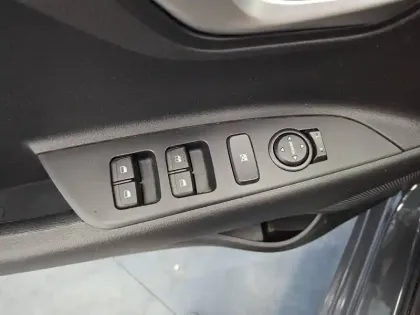 Photo 15 Kia Rio  1.0 T-GDi 100 ch BVM6