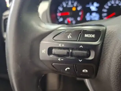 Photo 18 Kia Rio  1.0 T-GDi 100 ch BVM6