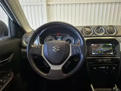 Photo 25 Suzuki Vitara  1.4 Boosterjet Allgrip Hybrid