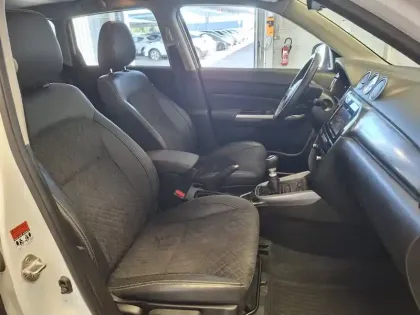 Photo 13 Suzuki Vitara  1.4 Boosterjet Allgrip Hybrid
