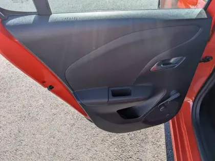 Photo 15 Opel Corsa  Electrique 136 ch & Batterie 50 kWh