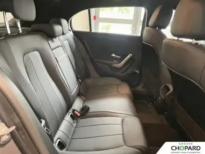Photo 19 Mercedes Classe A  180 d