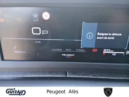 Photo 21 Peugeot 5008  Hybrid 145 ch e-DCS6