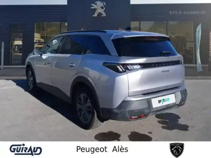 Photo 7 Peugeot 5008  Hybrid 145 ch e-DCS6