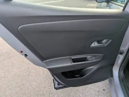 Photo 15 Opel Mokka  Electrique 136 ch & Batterie 50 kWh