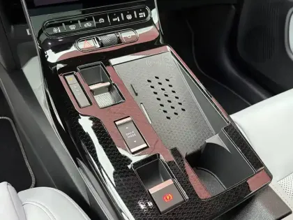 Photo 24 Citroën C5 aircross  Hybride Rechargeable 225 ch e-EAT7