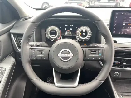 Photo 14 Nissan Qashqai  Mild Hybrid 140 ch