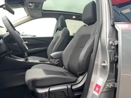 Photo 8 Nissan Qashqai  Mild Hybrid 140 ch