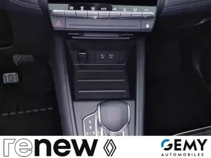 Photo 13 Renault Symbioz  E-Tech full hybrid 145