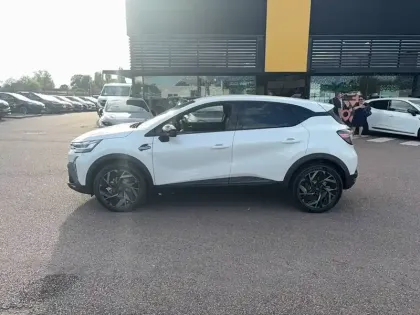 Photo 23 Renault Captur  E-Tech full hybrid 160 ch