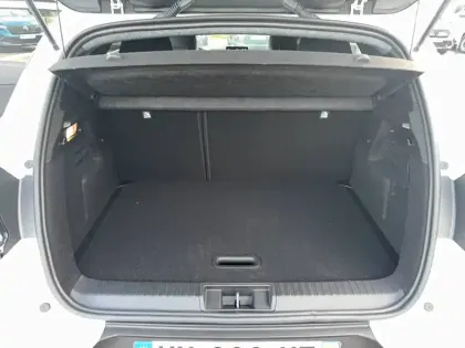 Photo 11 Renault Captur  E-Tech full hybrid 160 ch