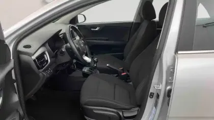 Photo 13 Kia Rio  1.2L MPi 84 ch ISG