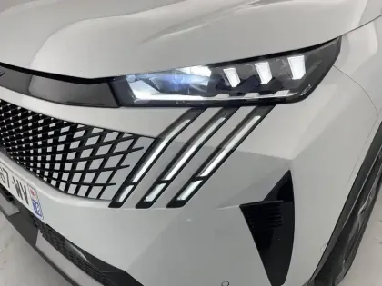 Photo 30 Peugeot 3008  Electrique 210 ch 73 kWh