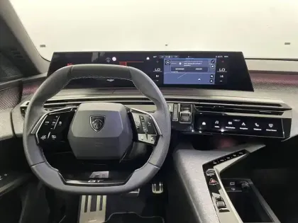 Photo 21 Peugeot 3008  Electrique 210 ch 73 kWh