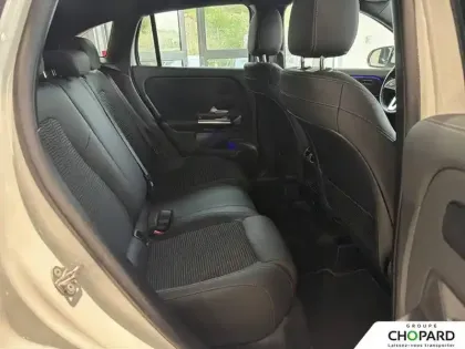 Photo 19 Mercedes GLA  200 7G-DCT