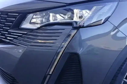Photo 29 Peugeot 3008  Hybrid4 300 e-EAT8