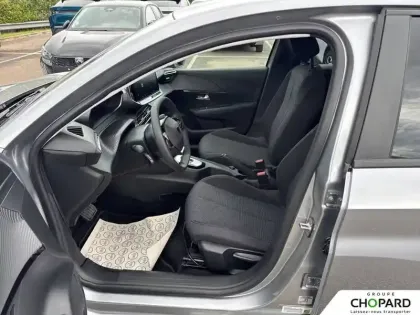 Photo 10 Peugeot 208  Hybrid 110 ch e-DCS6