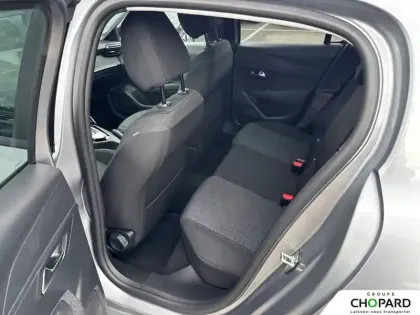 Photo 17 Peugeot 208  Hybrid 110 ch e-DCS6