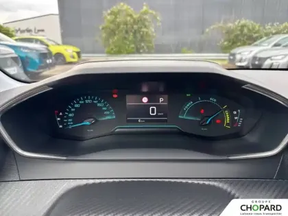 Photo 16 Peugeot 208  Hybrid 110 ch e-DCS6