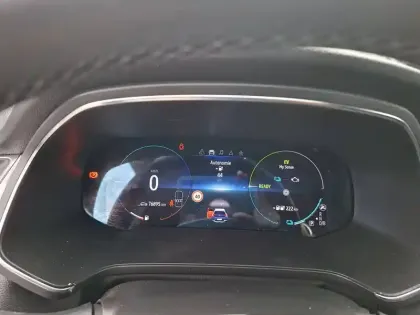 Photo 5 Renault Captur  E-Tech Plug-in 160