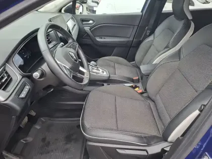 Photo 10 Renault Captur  E-Tech Plug-in 160