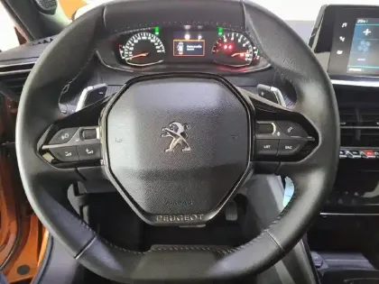 Photo 28 Peugeot 2008  BlueHDi 130 S&S EAT8