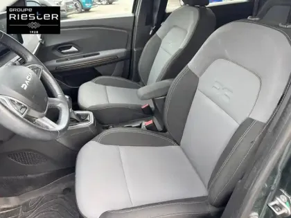 Photo 10 Dacia Jogger  Hybrid 140 5 places GSR2