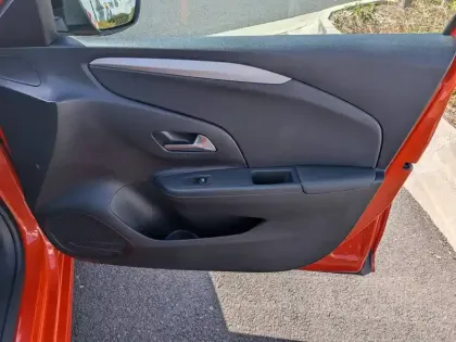 Photo 12 Opel Corsa  Electrique 136 ch & Batterie 50 kWh