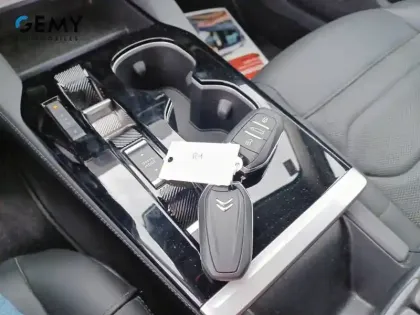 Photo 14 Citroën C5  X Hybride Rechargeable 225 S&S e-EAT8
