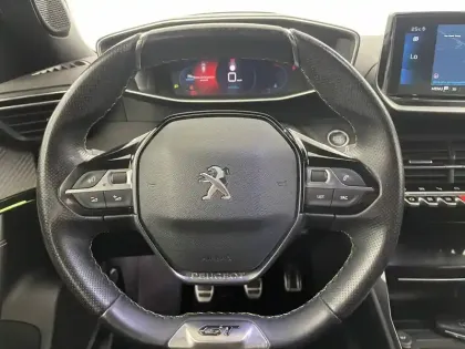 Photo 22 Peugeot 2008  BlueHDi 110 S&S BVM6