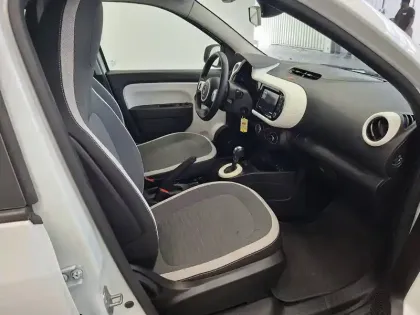 Photo 12 Renault Twingo  III Achat Intégral - 21