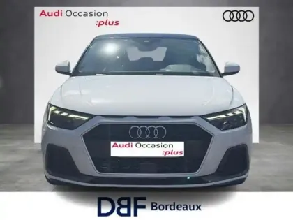 Photo 6 Audi A1 30 TFSI 110 ch S tronic 7 Design