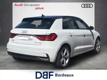 Photo 14 Audi A1 30 TFSI 110 ch S tronic 7 Design